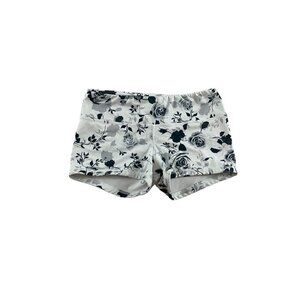 Fleo White And Black Rose Print Crossfit Bootie Shorts - Medium